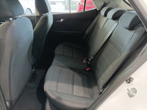 Kia Stonic 1.0 T-GDi 74kW (100CV) MHEV MT Drive