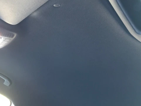 Mercedes-Benz GLB  200 d