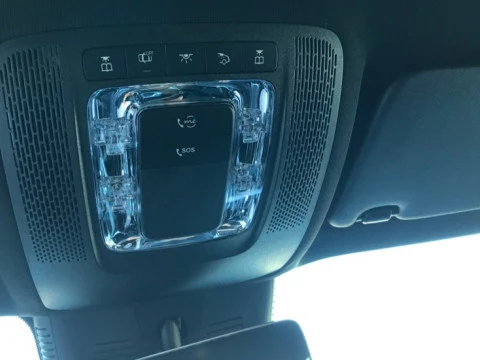 Mercedes-Benz GLB  200 d