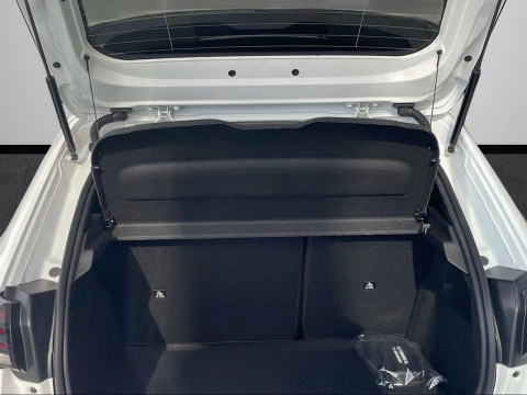 Peugeot 208 Allure Gasolina 100 S&S 6 Vel. MAN