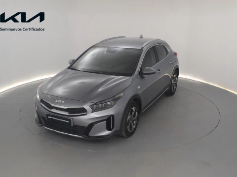 Kia XCeed 1.0 T-GDi Drive 88kW (120CV) Kia XCeed 1.0 T-GDi Drive 88kW (120CV)