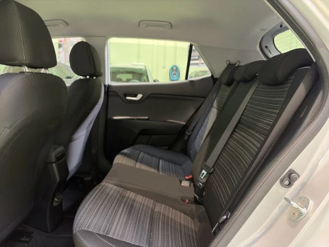 Kia Stonic 1.0 T-GDi MHEV Drive iMT 74 kW (100 CV)