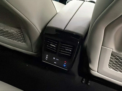 DS 7 PLUG-IN HYBRID AWD 300 ÉTOILE