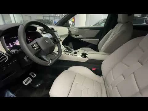 DS 7 PLUG-IN HYBRID AWD 300 ÉTOILE