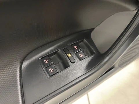 Seat Ibiza 1.6 Style DSG 77 kW (105 CV)
