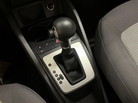 Seat Ibiza 1.6 Style DSG 77 kW (105 CV)