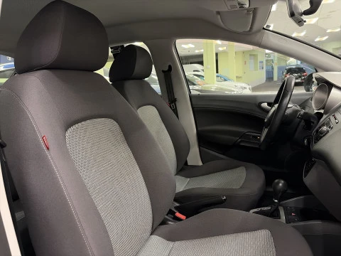 Seat Ibiza 1.6 Style DSG 77 kW (105 CV)