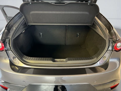 Mazda3 2.5L E-SKY G MHEV 103kW 6AT Centre-line