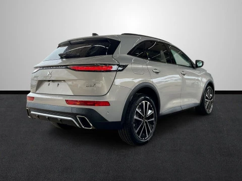 DS 7 PLUG-IN HYBRID 225 PALLAS