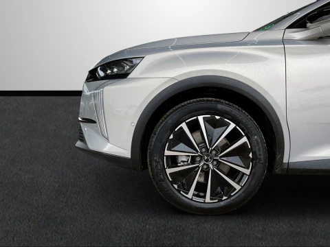 DS 7 PLUG-IN HYBRID 225 PALLAS