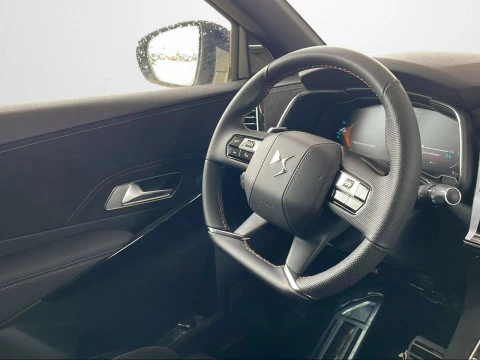 DS 7 PLUG-IN HYBRID 225 PALLAS