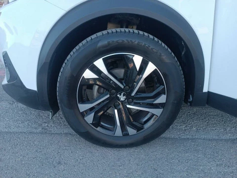 Peugeot 2008 Allure BlueHDI 81kW (110CV)