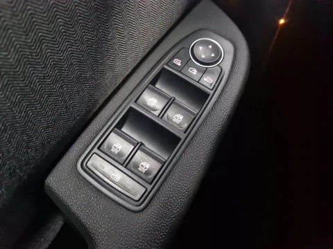 Renault Clio techno Eco-G 100cv (74kW)