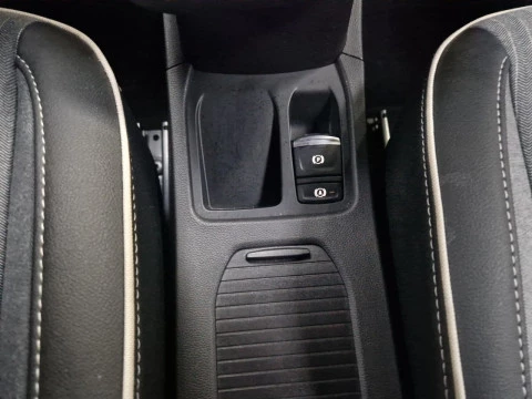 Renault Clio techno Eco-G 100cv (74kW)