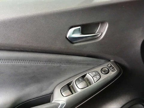 Nissan Juke 1.6 Hybrid N-Connecta Auto 105 kW (143 CV)