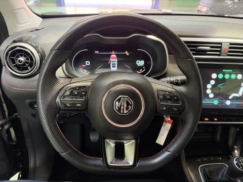 MG ZS 1.5 Luxury 78 kW (106 CV)