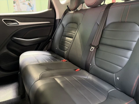 MG ZS 1.5 Luxury 78 kW (106 CV)