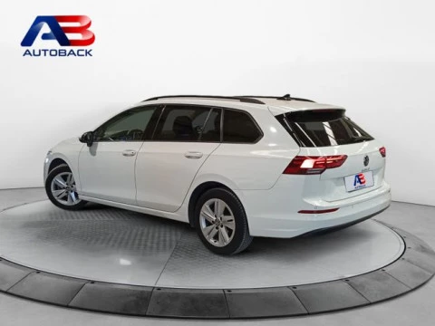 Volkswagen Golf Life 1.0 eTSI 81kW (110CV) DSG Variant