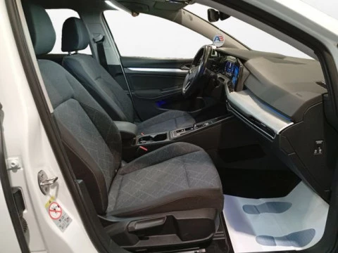 Volkswagen Golf Life 1.0 eTSI 81kW (110CV) DSG Variant