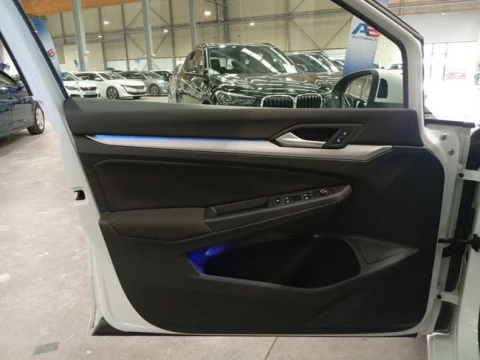 Volkswagen Golf Life 1.0 eTSI 81kW (110CV) DSG Variant