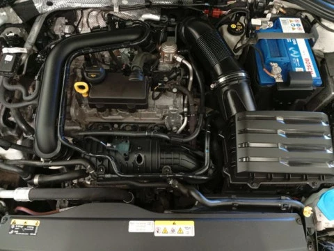 Volkswagen Golf Life 1.0 eTSI 81kW (110CV) DSG Variant