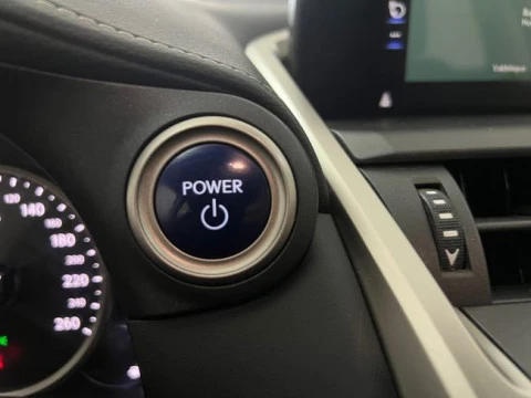 Lexus NX 2.5 300h Business Navigation 2WD