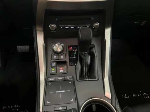 Lexus NX 2.5 300h Business Navigation 2WD