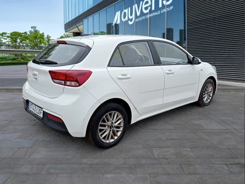 Kia Rio 1.0 T-GDi 74kW (100CV) MHEV iMT Concept