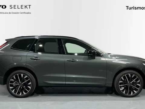 Volvo XC60 2.0 B5 P MHEV ULTRA DARK AUTO 4WD 250 5P