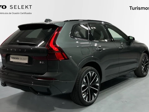 Volvo XC60 2.0 B5 P MHEV ULTRA DARK AUTO 4WD 250 5P