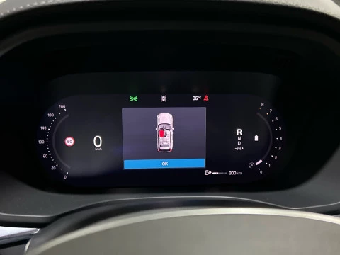 Volvo XC60 2.0 B5 P MHEV ULTRA DARK AUTO 4WD 250 5P