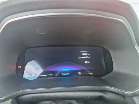 Renault Captur techno Eco-G 100cv (74 kW)