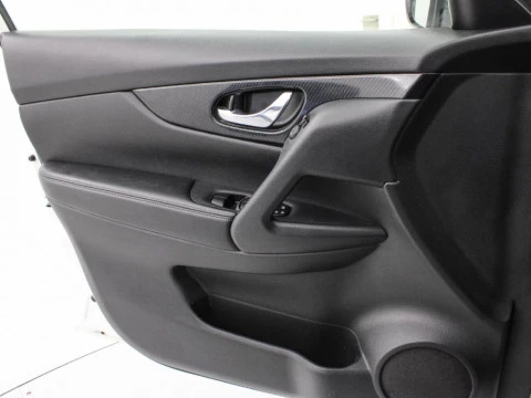 Nissan X-Trail 1.7 DCI TEKNA CVT 110KW 150 5P