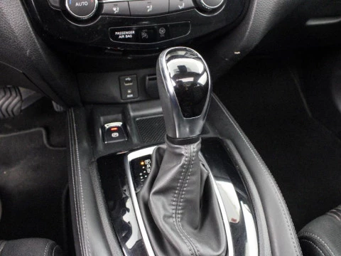 Nissan X-Trail 1.7 DCI TEKNA CVT 110KW 150 5P