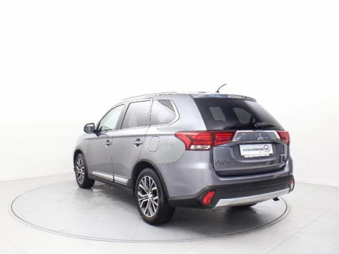 Mitsubishi Outlander 2.3 220 DI-D MOTION 4WD 150 5P 7 Plazas