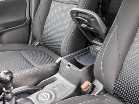 Mitsubishi Outlander 2.3 220 DI-D MOTION 4WD 150 5P 7 Plazas