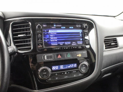 Mitsubishi Outlander 2.3 220 DI-D MOTION 4WD 150 5P 7 Plazas