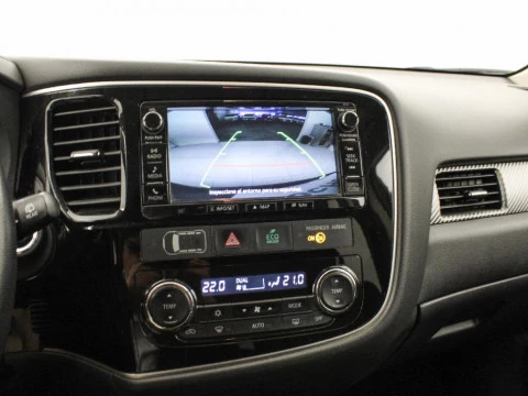 Mitsubishi Outlander 2.3 220 DI-D MOTION 4WD 150 5P 7 Plazas