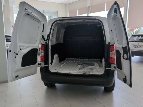 Peugeot e-Partner e-Partner Standard 800kg 100kw