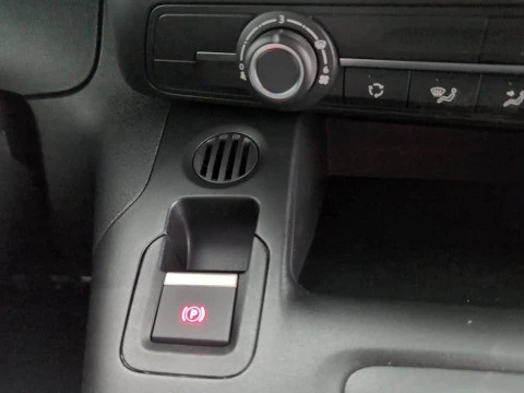 Peugeot e-Partner e-Partner Standard 800kg 100kw