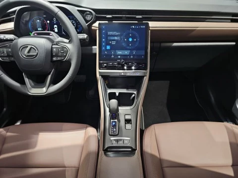 Lexus LBX 1.5 136cv HEV Elegant+