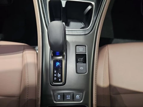 Lexus LBX 1.5 136cv HEV Elegant+