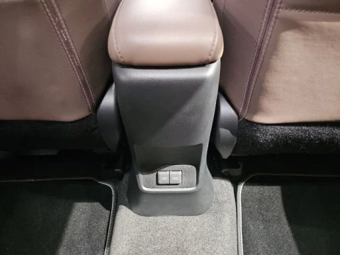 Lexus LBX 1.5 136cv HEV Elegant+