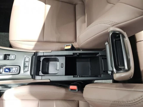 Lexus LBX 1.5 136cv HEV Elegant+