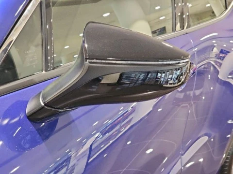 Lexus LBX 1.5 136cv HEV Elegant+