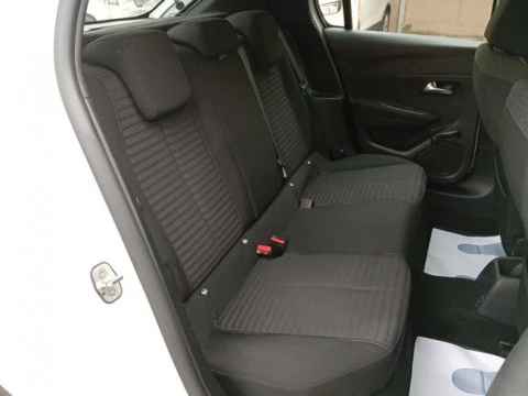 Peugeot 208 BlueHDi 73kW (100CV) Active