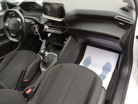 Peugeot 208 BlueHDi 73kW (100CV) Active