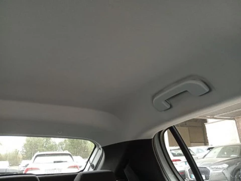 Peugeot 208 BlueHDi 73kW (100CV) Active