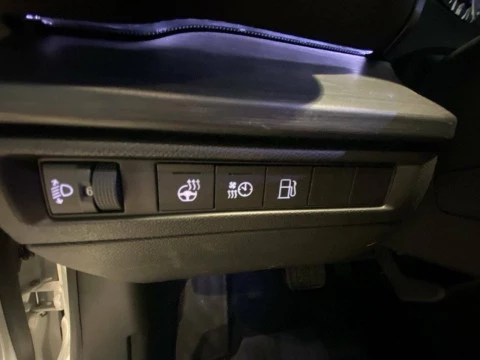 Citroën C5 X Hybrid 225 e-EAT8 Shine