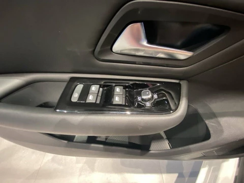 Citroën C5 X Hybrid 225 e-EAT8 Shine